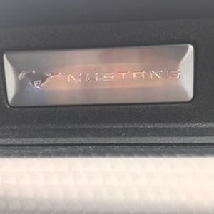 Meet your Posher, Jillian